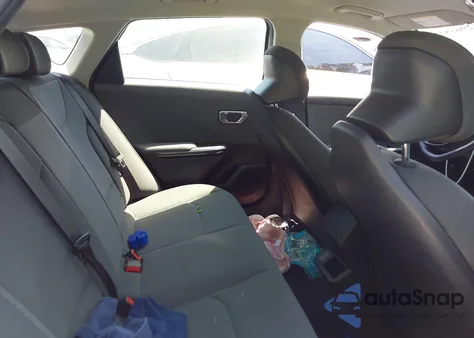 2025 Kia K4 Lxs from USA, damaged, VIN 3KPFT4DE3SE114583